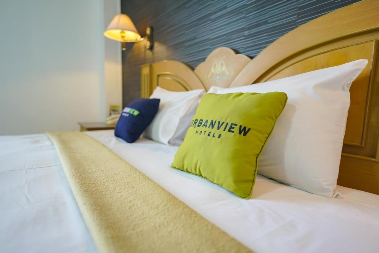 Urbanview By Millenium Hotel Pangkal Pinang Exterior foto